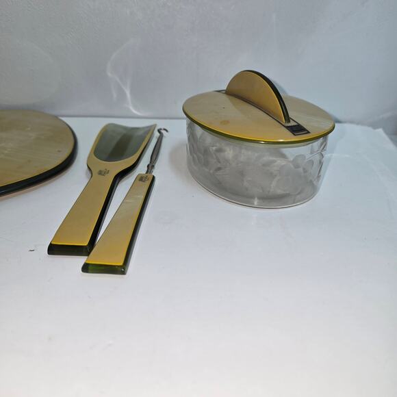 Antique Dupont Pyralin Vanity Set - Picture 3 of 5